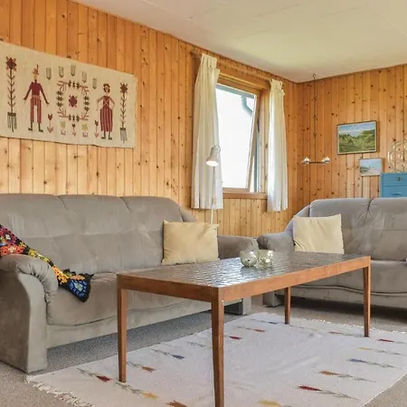 Hébergement de vacances Three-bedroom Holiday In Harboore