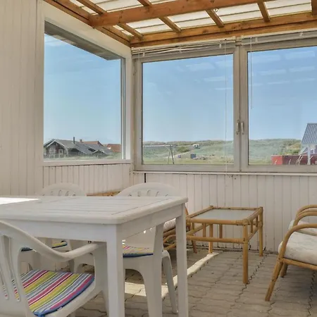 Three-bedroom Holiday In Harboore Harboør