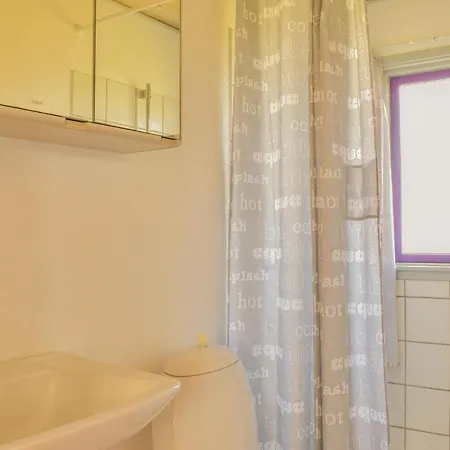 Three-bedroom Holiday In Harboore Hébergement de vacances